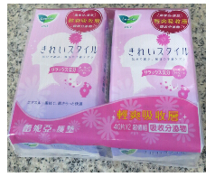 蕾妮亞護墊輕爽吸收淡雅花香