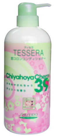 SHISEIDO 資生堂．潤絲精 (櫻桃香味/粉色瓶)